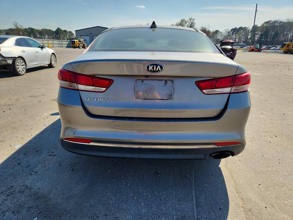 Продажа на аукционе авто 2017 Kia Optima, vin: 5XXGT4L30HG139574, номер лота: 45727136