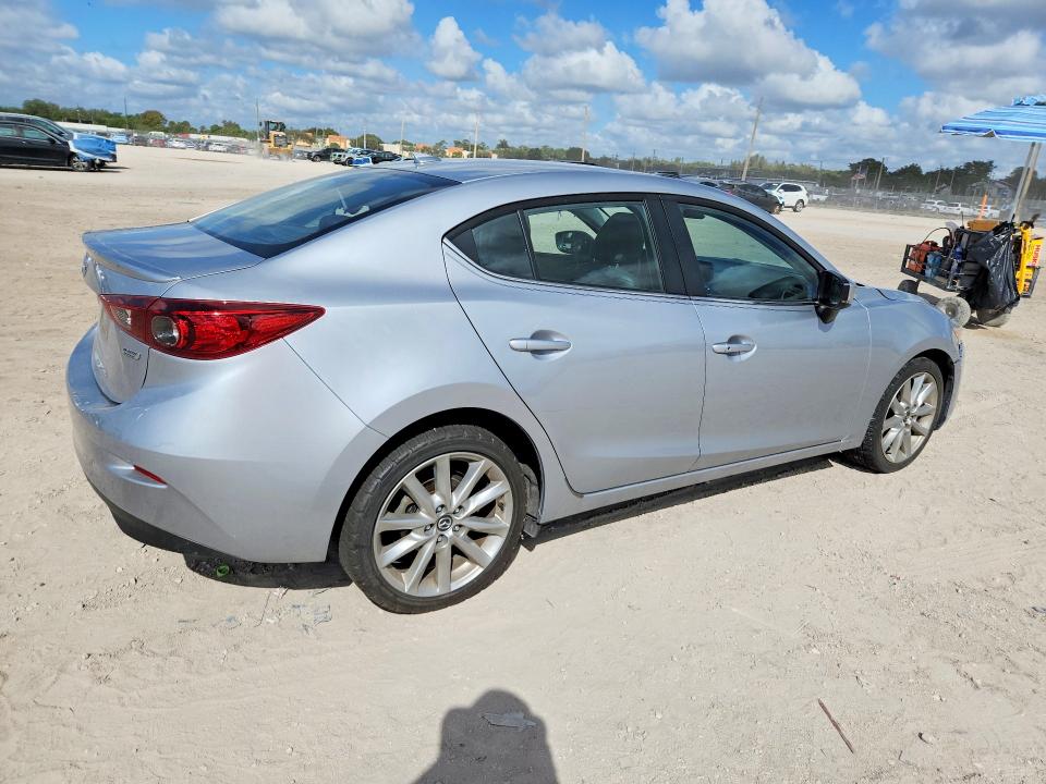 Продаж на аукціоні авто 2017 Mazda 3, vin: JM1BN1W31H1126391, номер лоту: 79836335