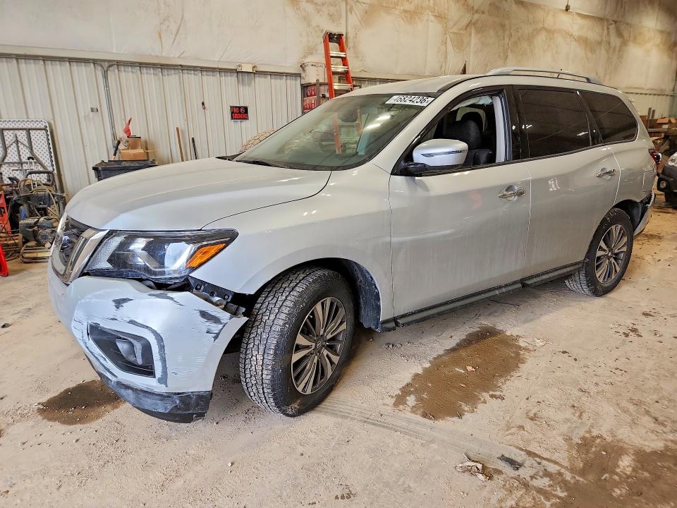 Продажа на аукционе авто 2018 Nissan Pathfinder, vin: 5N1DR2MN6JC604057, номер лота: 46824236
