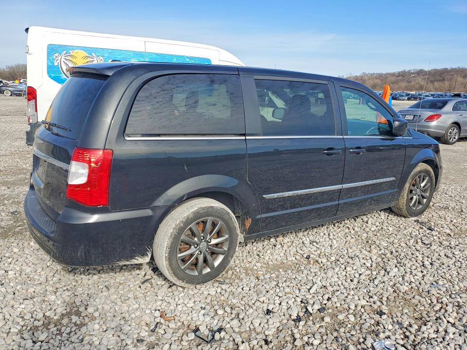 46003596 :رقم المزاد ، 2C4RC1HG6FR526380 vin ، 2015 Chrysler Town & Country مزاد بيع