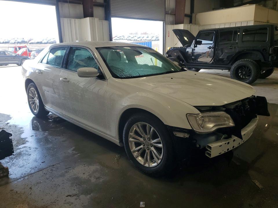 2016 Chrysler 300 მანქანა იყიდება აუქციონზე, vin: 2C3CCAAG7GH306225, აუქციონის ნომერი: 79809325