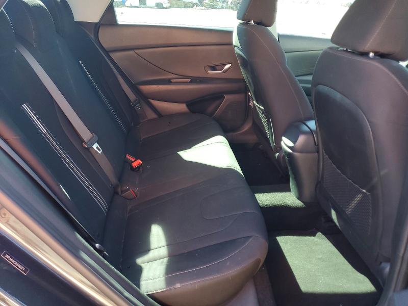 47068766 :رقم المزاد ، 5NPLM4AG2NH056777 vin ، 2022 Hyundai Elantra مزاد بيع