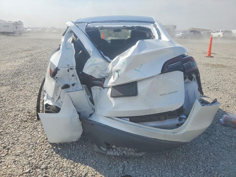 Продажа на аукционе авто 2023 Tesla Y, vin: 7SAYGDEE6PA032456, номер лота: 47570116