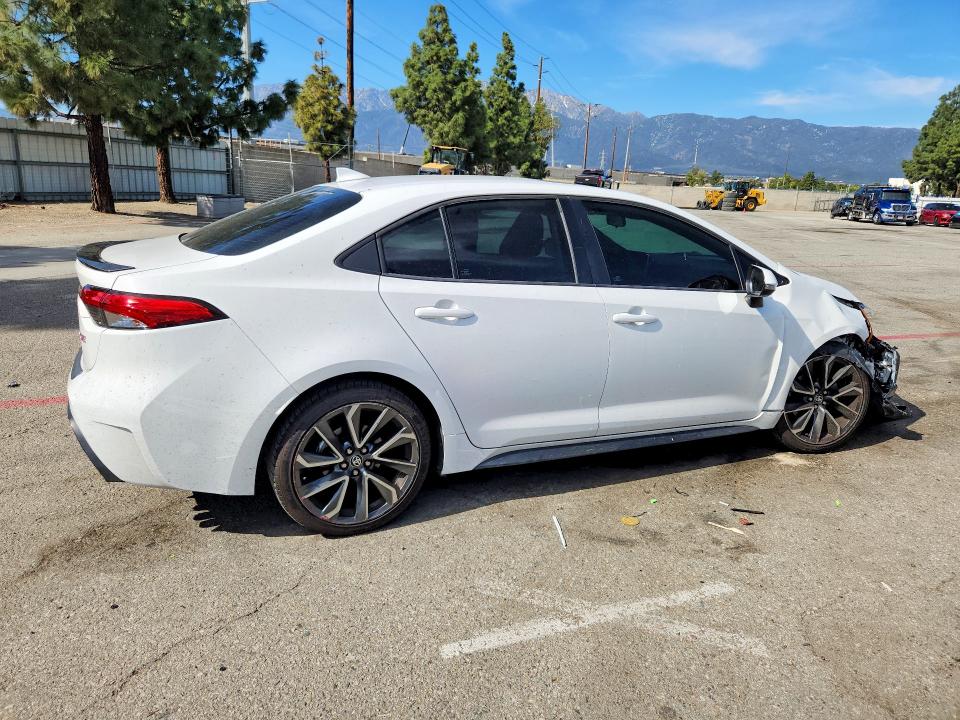 79842975 :رقم المزاد ، 5YFT4RCE2LP054259 vin ، 2020 Toyota Corolla مزاد بيع