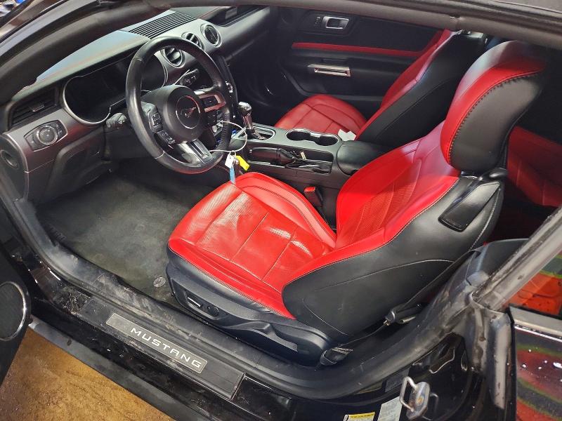 47021286 :رقم المزاد ، 1FATP8UH1J5112159 vin ، 2018 Ford Mustang مزاد بيع