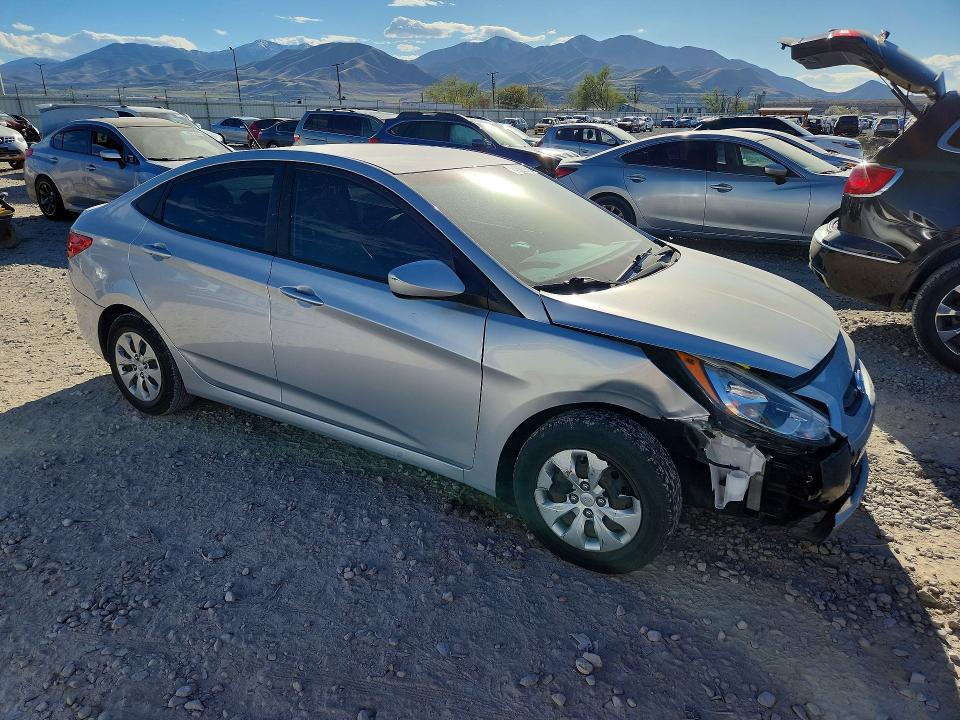 2016 Hyundai Accent მანქანა იყიდება აუქციონზე, vin: KMHCT4AE3GU161074, აუქციონის ნომერი: 46922266