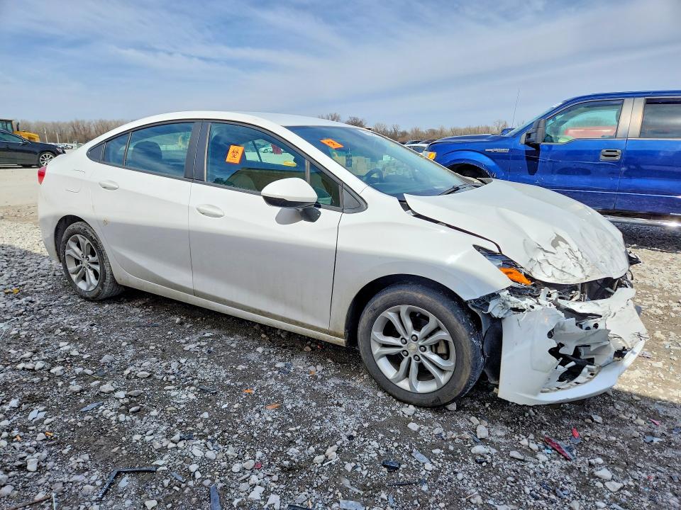 Продаж на аукціоні авто 2019 Chevrolet Cruze, vin: 1G1BC5SM8K7149711, номер лоту: 46227616