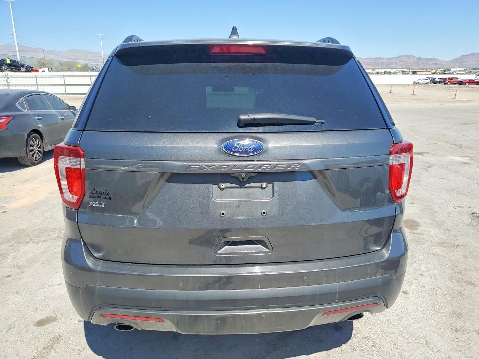 94061835 :رقم المزاد ، 1FM5K7D81HGB31221 vin ، 2017 Ford Explorer مزاد بيع