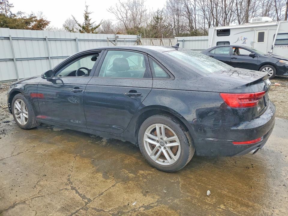 Продажа на аукционе авто 2017 Audi A4, vin: WAUANAF42HN012362, номер лота: 45611536