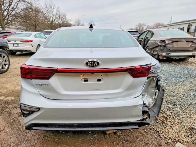 Aukcja sprzedaży 2021 Kia Forte, vin: 3KPF24AD8ME318085, numer aukcji: 46310676