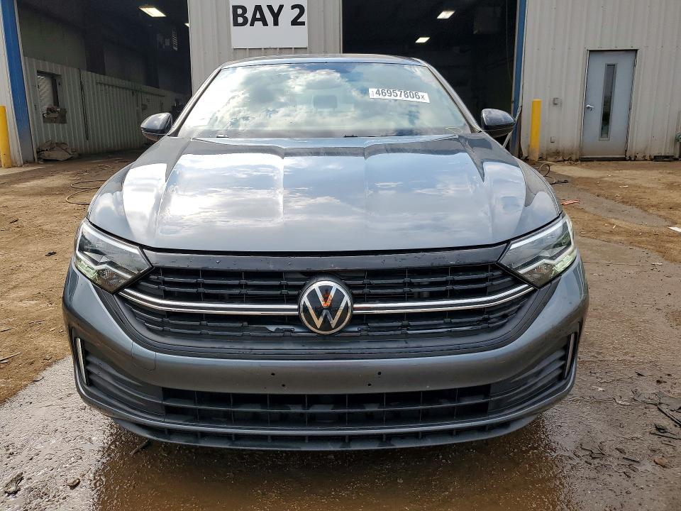 2023 Volkswagen Jetta მანქანა იყიდება აუქციონზე, vin: 3VWBM7BU4PM025428, აუქციონის ნომერი: 46957806