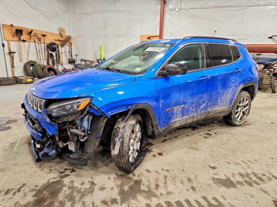 Auction sale of the 2022 Jeep Compass, vin: 3C4NJDFB1NT169800, lot number: 41702756