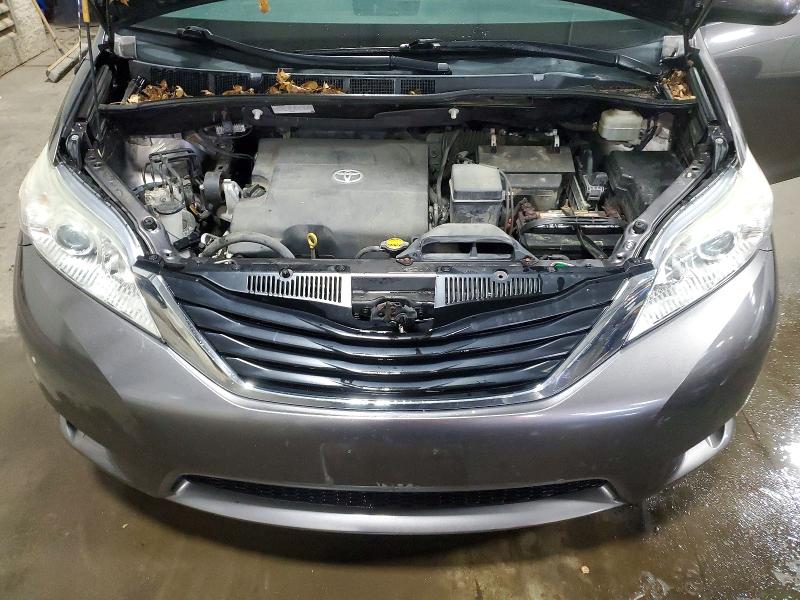 Продажа на аукционе авто 2013 Toyota Sienna, vin: 5TDKK3DC8DS392494, номер лота: 45510696