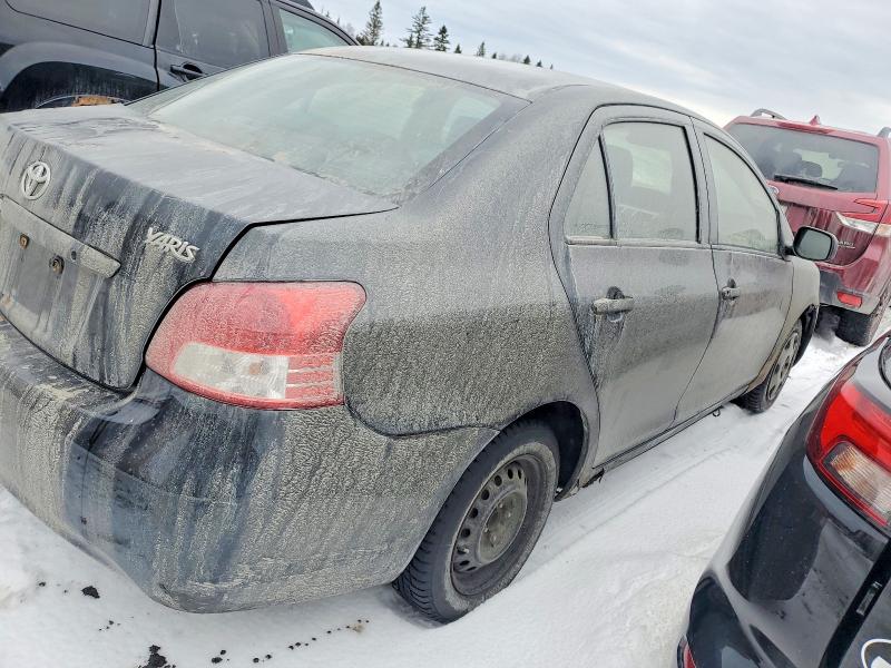 47257176 :رقم المزاد ، JTDBT923271172725 vin ، 2007 Toyota Yaris مزاد بيع