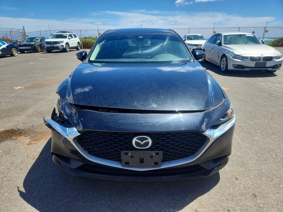 2021 Mazda 3 მანქანა იყიდება აუქციონზე, vin: 3MZBPAA7XMM202771, აუქციონის ნომერი: 48141376