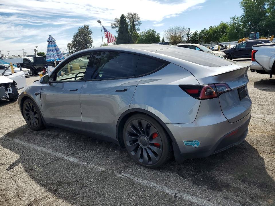79623365 :رقم المزاد ، 7SAYGDEF2RA324519 vin ، 2024 Tesla Model Y مزاد بيع