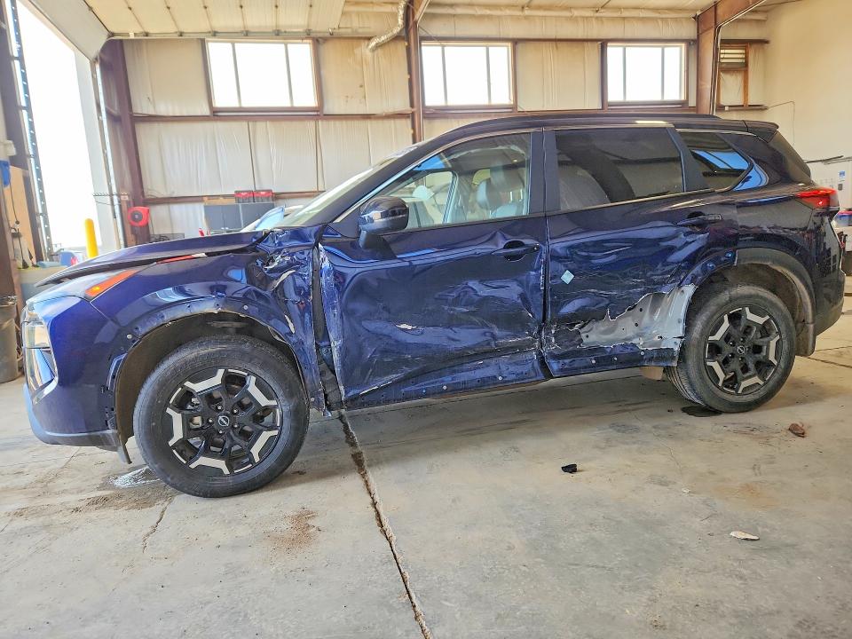 2025 Nissan Rogue Sv 4dr Awd მანქანა იყიდება აუქციონზე, vin: JN8BT3BB5SW426349, აუქციონის ნომერი: 79745895