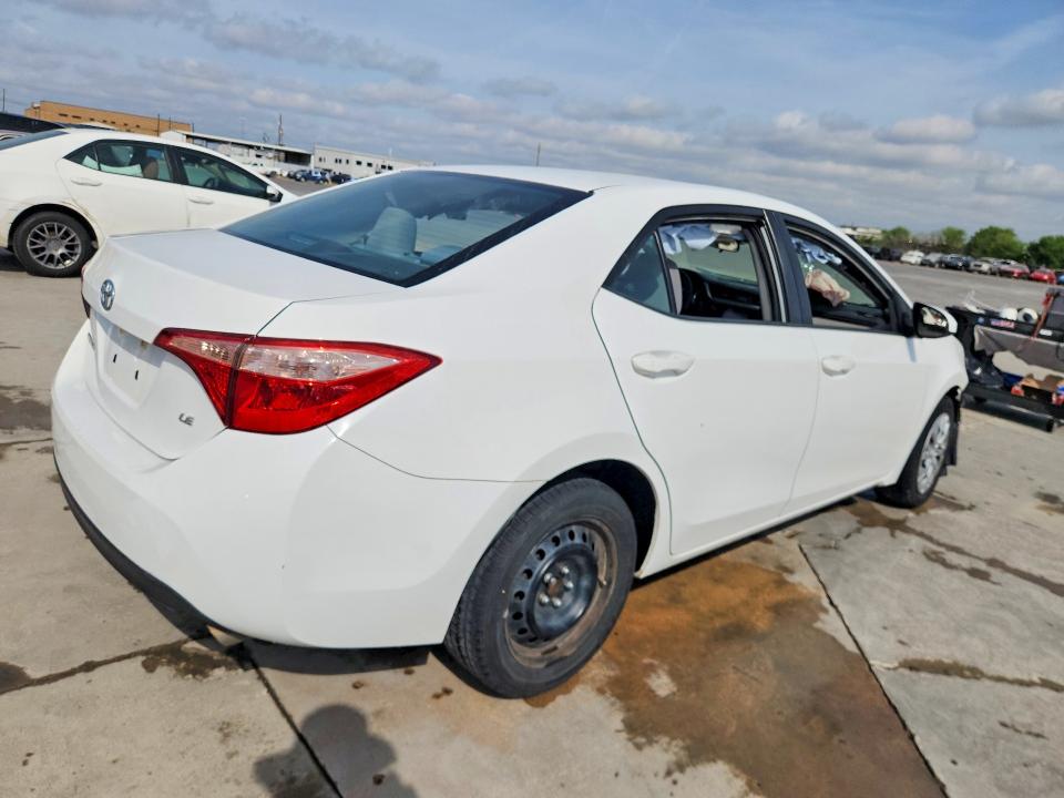 Продажа на аукционе авто 2017 Toyota Corolla, vin: 5YFBURHE9HP653123, номер лота: 48155606