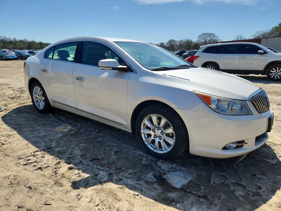 46523896 :رقم المزاد ، 1G4GC5ER2DF297118 vin ، 2013 Buick Lacrosse مزاد بيع