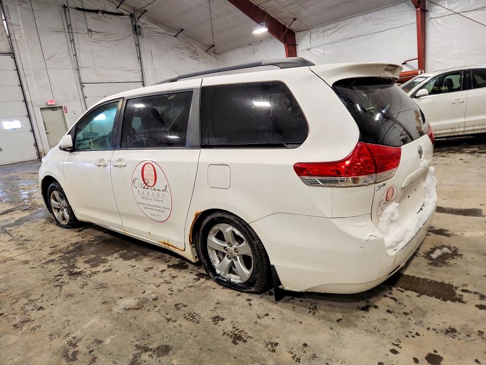 Aukcja sprzedaży 2011 Toyota Sienna, vin: 5TDKK3DC6BS040169, numer aukcji: 79829145