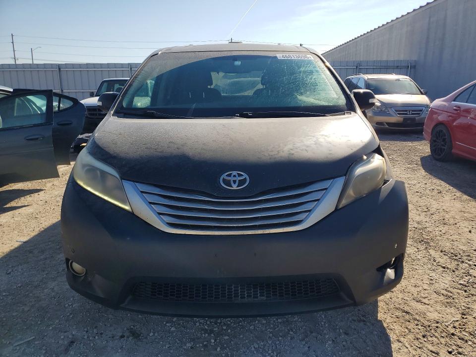 2015 Toyota Sienna მანქანა იყიდება აუქციონზე, vin: 5TDYK3DC5FS527525, აუქციონის ნომერი: 46813696