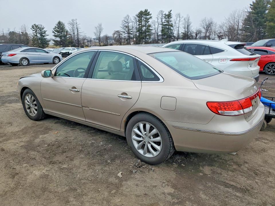 2006 Hyundai Azera მანქანა იყიდება აუქციონზე, vin: KMHFC46F76A034939, აუქციონის ნომერი: 79261195