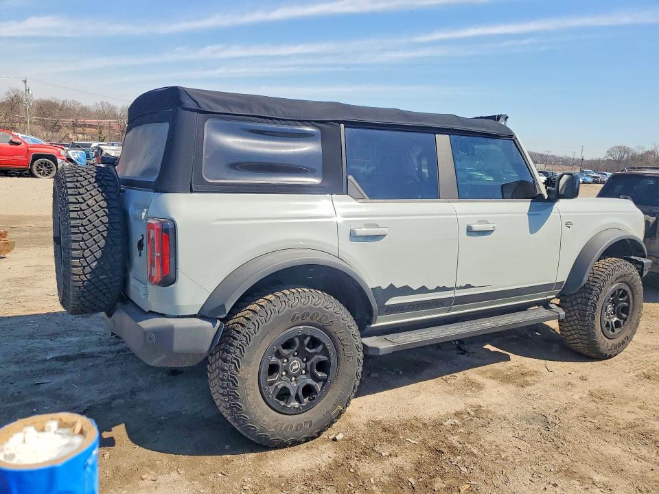 46989476 :رقم المزاد ، 1FMEE5DP0MLA63238 vin ، 2021 Ford Bronco مزاد بيع