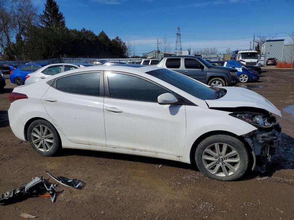 Продажа на аукционе авто 2015 Hyundai Elantra, vin: KMHDH4AE2FU266063, номер лота: 79913125