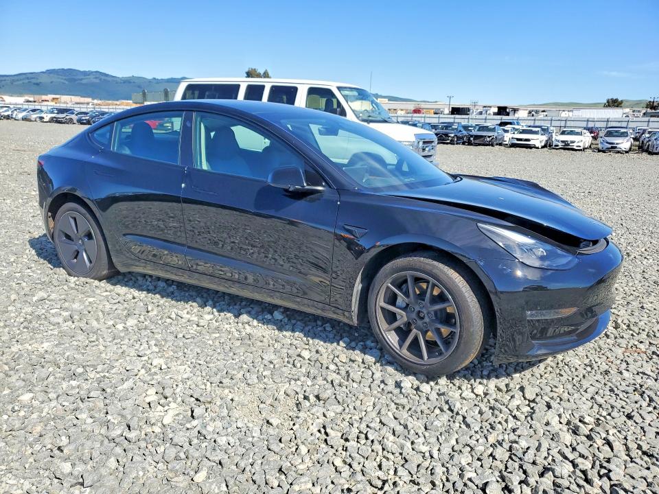 2023 Tesla Model 3 მანქანა იყიდება აუქციონზე, vin: 5YJ3E1EB3PF608007, აუქციონის ნომერი: 41801826