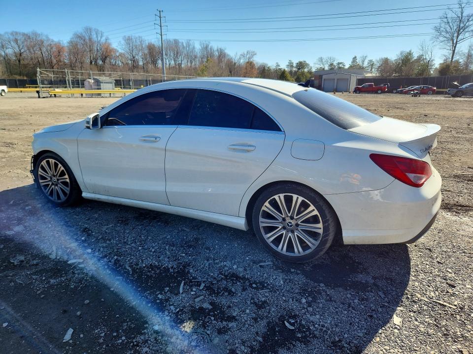 45515906 :رقم المزاد ، WDDSJ4GB0JN576847 vin ، 2018 Mercedes-benz Cla مزاد بيع