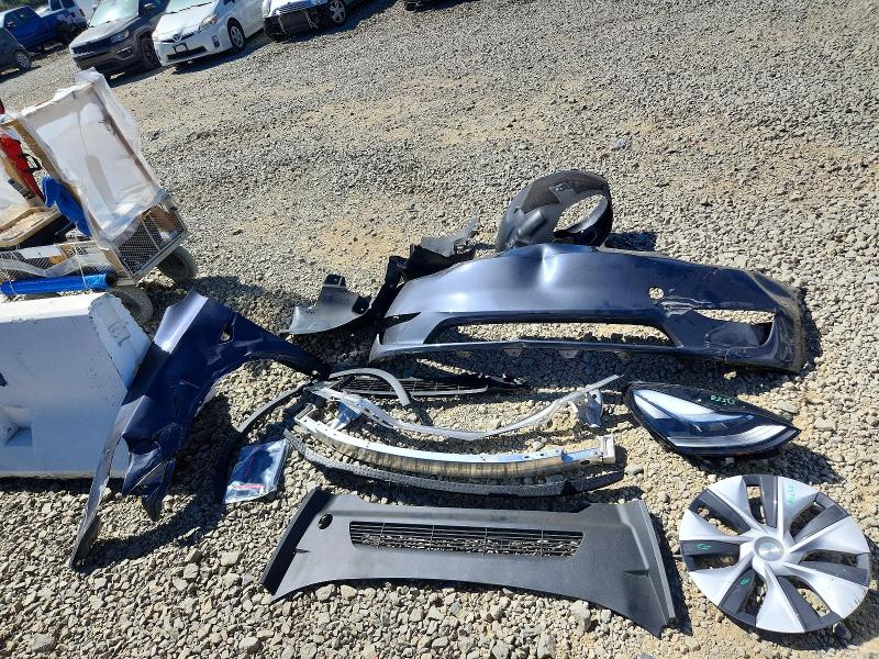 45765076 :رقم المزاد ، 7SAYGDEE7PF632888 vin ، 2023 Tesla Model Y مزاد بيع