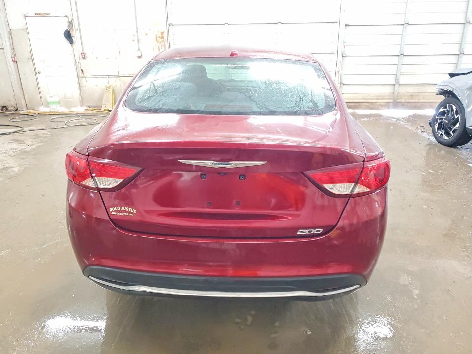 47721806 :رقم المزاد ، 1C3CCCABXFN717267 vin ، 2015 Chrysler 200 مزاد بيع