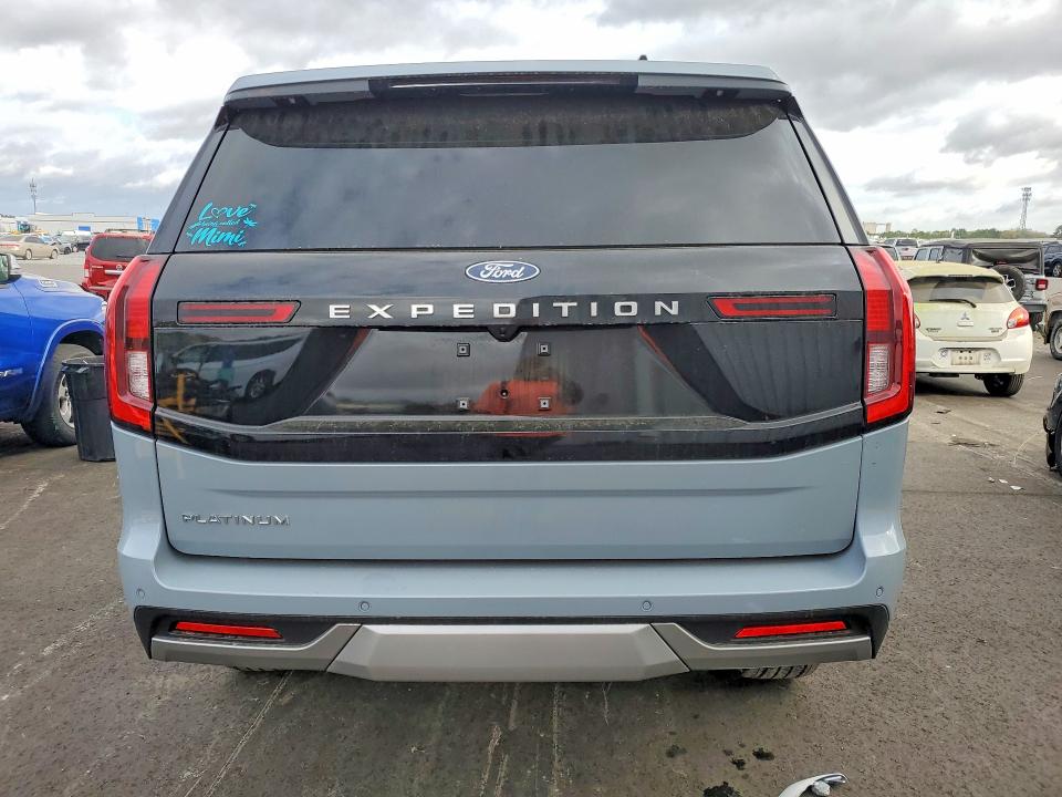 Продажа на аукционе авто 2025 Ford Expedition, vin: 1FMJU1M89SEA73920, номер лота: 41981116