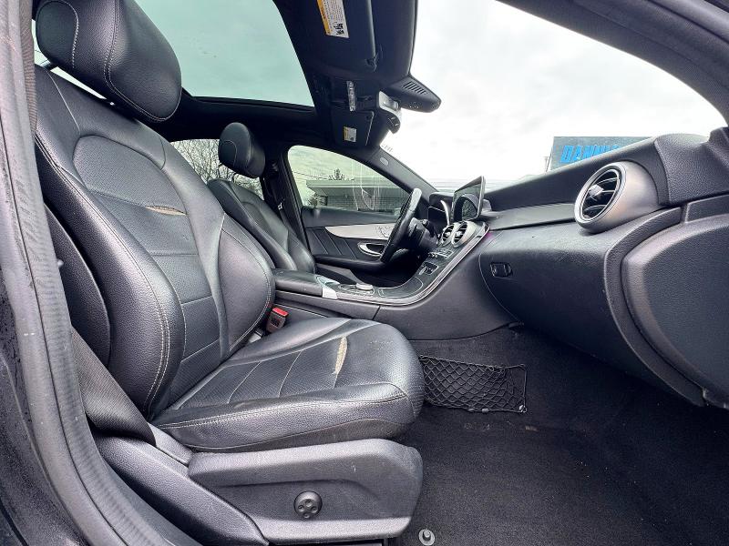 79692525 :رقم المزاد ، W1KWF8EB7LR594867 vin ، 2020 Mercedes-benz C مزاد بيع