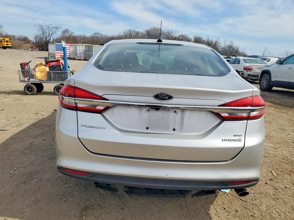 46771376 :رقم المزاد ، 3FA6P0LU3HR285363 vin ، 2017 Ford Fusion مزاد بيع