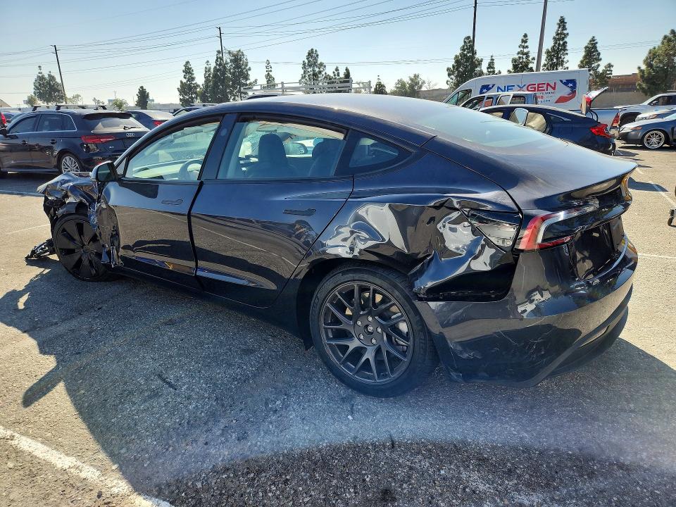 47648256 :رقم المزاد ، 5YJ3E1EA9TF145985 vin ، 2026 Tesla Model 3 مزاد بيع