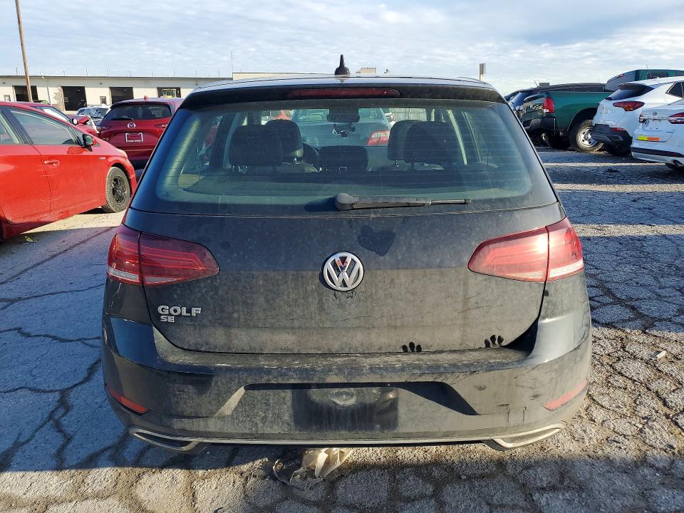 46567976 :رقم المزاد ، 3VWG57AU7KM002321 vin ، 2019 Volkswagen Golf مزاد بيع