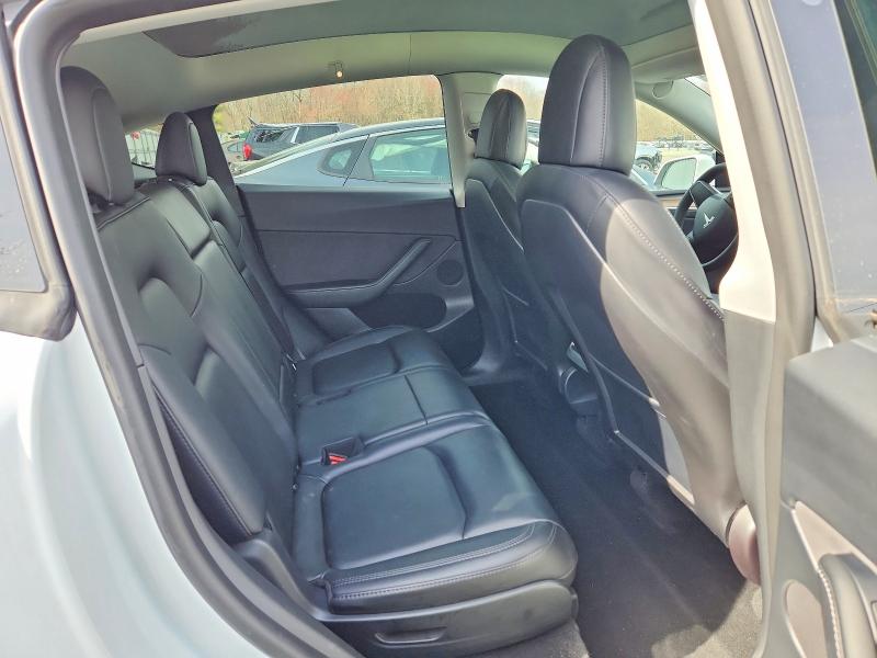 2022 Tesla Model Y მანქანა იყიდება აუქციონზე, vin: 7SAYGAEE6NF523964, აუქციონის ნომერი: 47186196