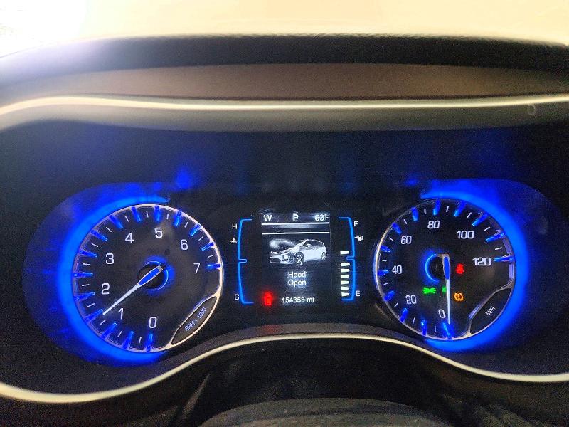 47744596 :رقم المزاد ، 2C4RC1DG0HR536489 vin ، 2017 Chrysler Pacifica مزاد بيع