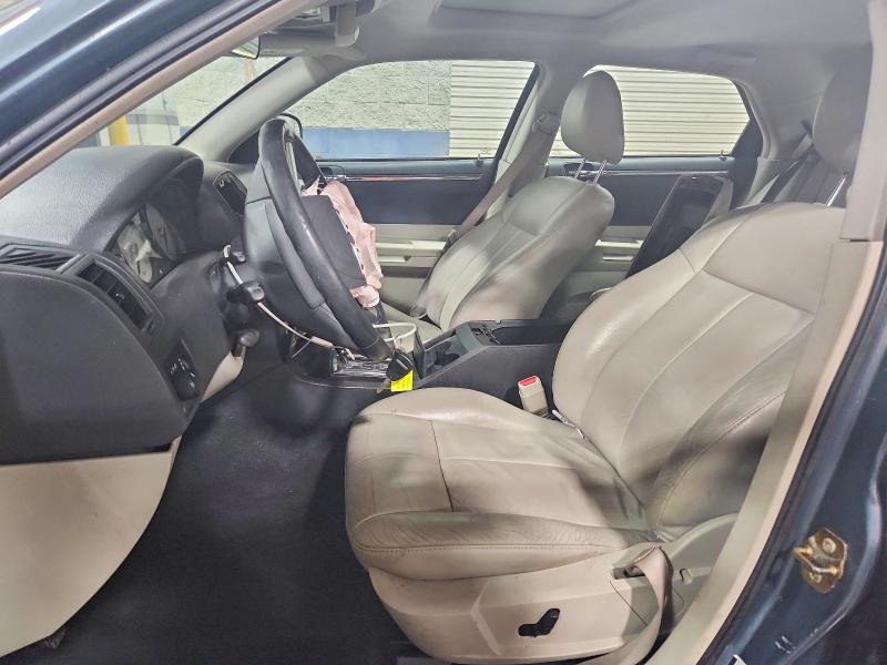 46288606 :رقم المزاد ، 2C3JA53G75H152842 vin ، 2005 Chrysler 300 مزاد بيع