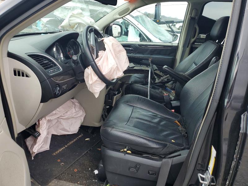79630195 :رقم المزاد ، 2C4RC1BG4DR821905 vin ، 2013 Chrysler Town & Country مزاد بيع