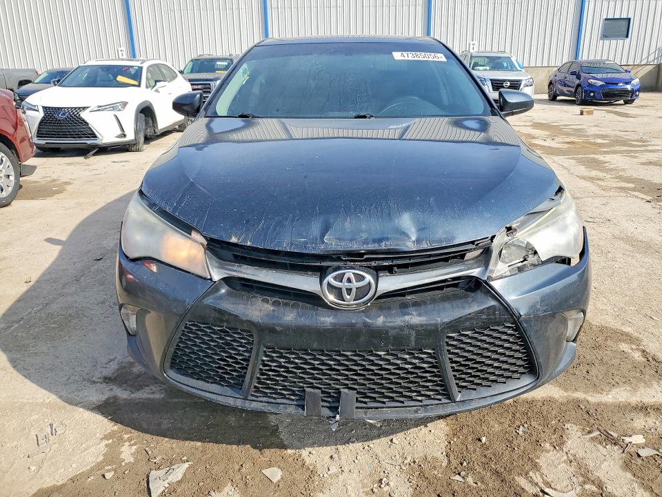 47385056 :رقم المزاد ، 4T1BF1FK7HU375843 vin ، 2017 Toyota Camry مزاد بيع