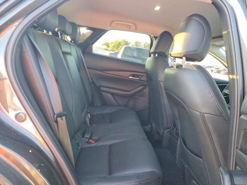 45984806 :رقم المزاد ، 3MVDMBBL8NM411190 vin ، 2022 Mazda Cx-30 مزاد بيع
