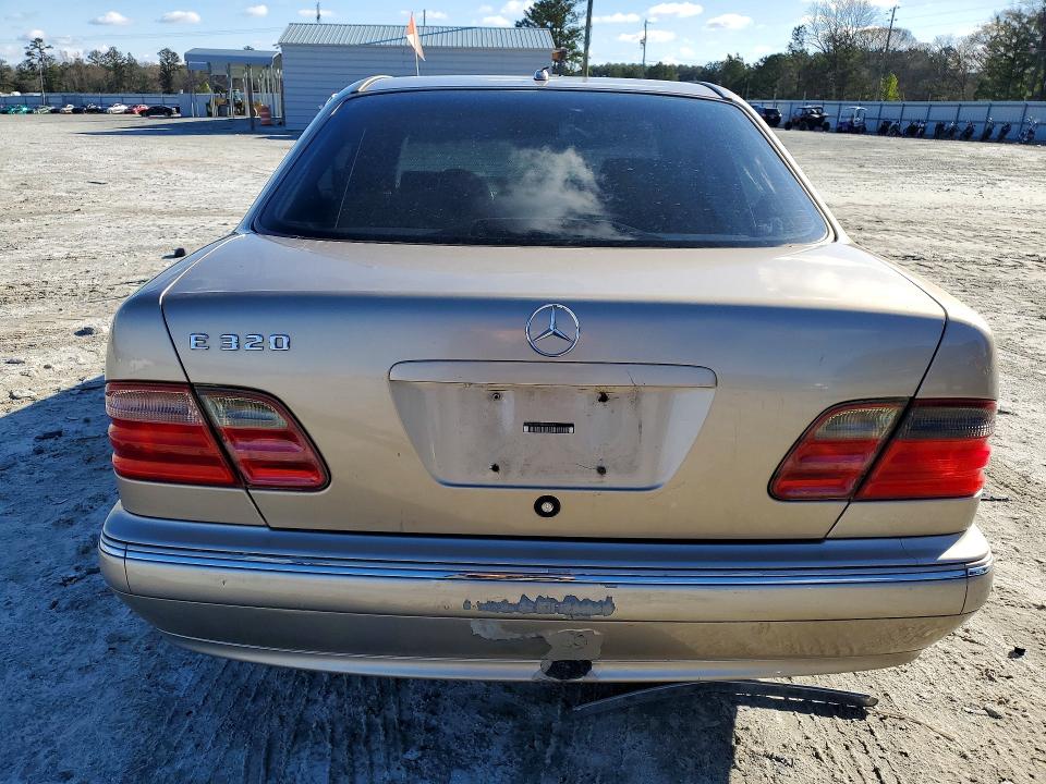 Продаж на аукціоні авто 2002 Mercedes-benz E, vin: WDBJF65J32B464543, номер лоту: 52647066