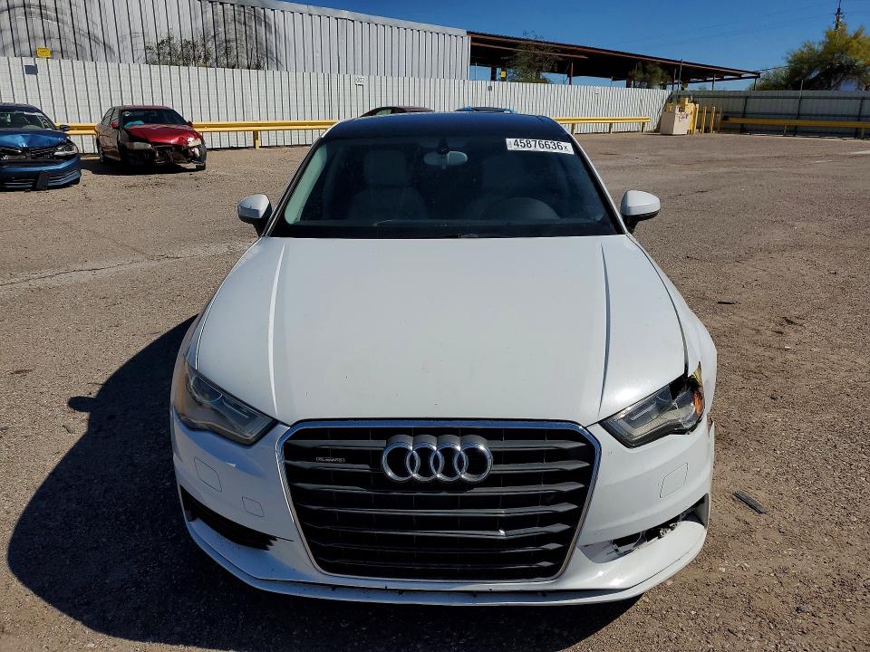 2015 Audi A3 მანქანა იყიდება აუქციონზე, vin: WAUEFGFFXF1090721, აუქციონის ნომერი: 45876636