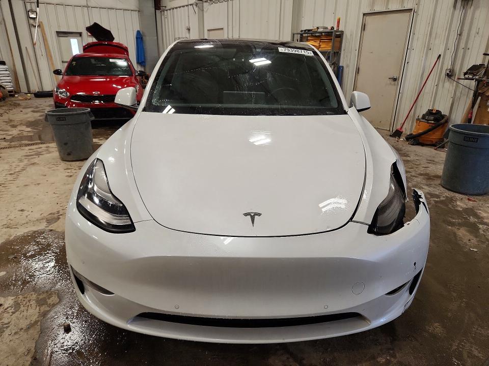 2021 Tesla Model Y მანქანა იყიდება აუქციონზე, vin: 5YJYGAEE3MF136817, აუქციონის ნომერი: 79398715