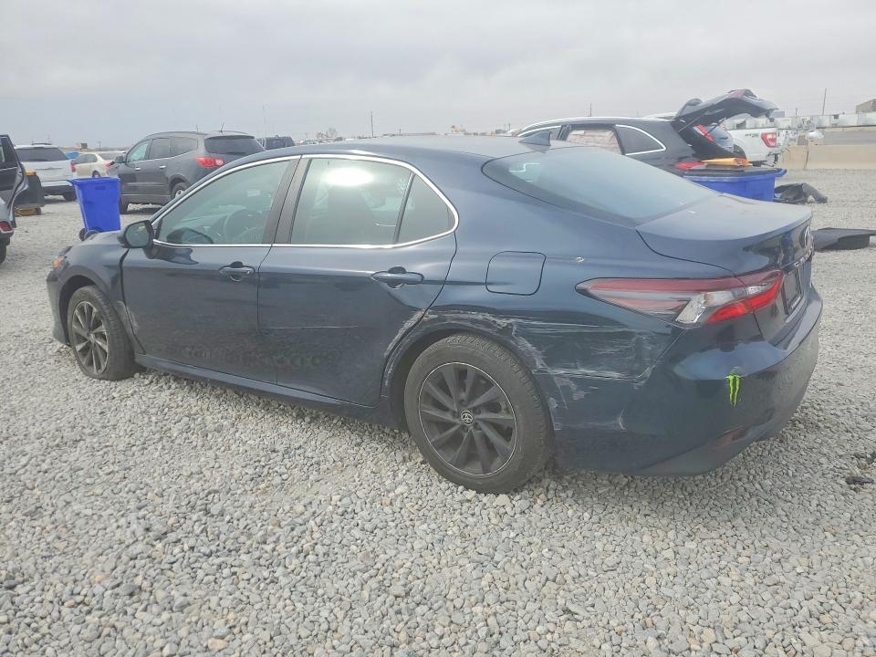 Продаж на аукціоні авто 2021 Toyota Camry, vin: 4T1C11AK5MU607344, номер лоту: 48196736