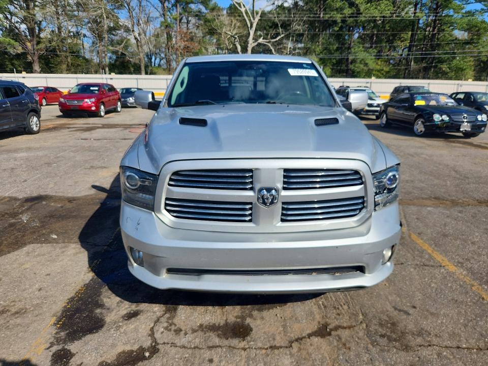 79520945 :رقم المزاد ، 1C6RR6MT9GS324056 vin ، 2016 Ram 1500 مزاد بيع