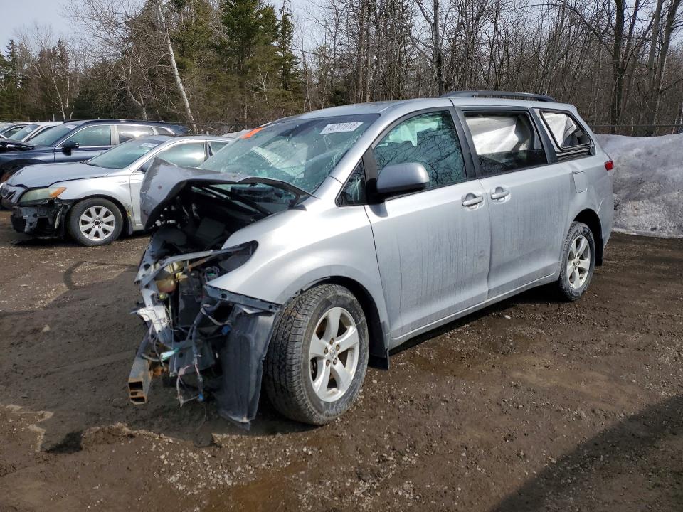 2011 Toyota Sienna მანქანა იყიდება აუქციონზე, vin: 5TDKK3DC1BS097539, აუქციონის ნომერი: 46301916