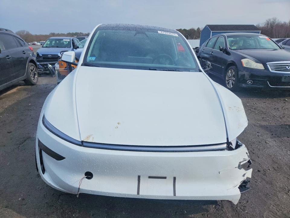 47943676 :رقم المزاد ، 7SAYGDEE8TA456845 vin ، 2026 Tesla Model Y مزاد بيع